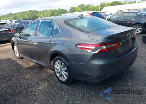 2019 Toyota Camry Le from USA, damaged, VIN 4T1B11HKXKU711536